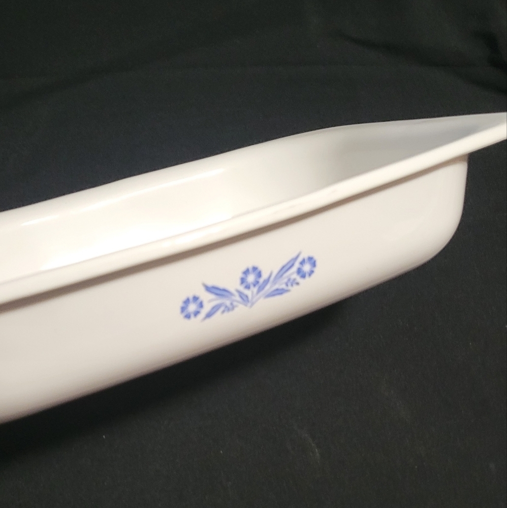Vintage Corningware Cornflower Roaster